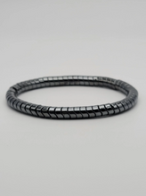 Load image into Gallery viewer, Hematite Bracelet: Elegant 6mm Beads, 19 CM - Perfect Gift for Her or Him