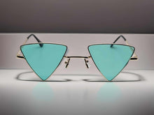 Load image into Gallery viewer, Green Retro Triangle Cat Eye Sunglasses | Cateye Sunglasses Vintage