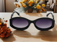 Load image into Gallery viewer, Popular Fashion Small Oval Vintage Cute Women Luxury Sunglasses Vintage