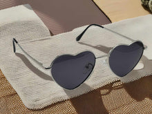 Load image into Gallery viewer, Heart Shape Heart Sunglasses Retro Vintage Boho Silver Black