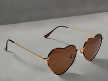 Load image into Gallery viewer, Heart Shape Heart Sunglasses Retro Vintage Boho Tea Print