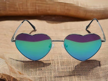 Load image into Gallery viewer, Heart Shape Heart Sunglasses Retro Vintage Boho Silver Translucent