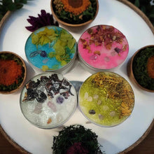 Load image into Gallery viewer, 4 PC Soy Wax Sampler Bundle Perfect Gift set4OZ Each Sample Pack,