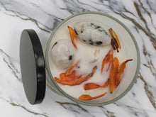 Load image into Gallery viewer, Calla Lily Scented Soy Wax Candle Natural 100% Hand Poured