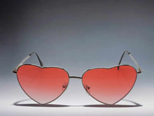 Load image into Gallery viewer, Heart Shape Heart Sunglasses Retro Vintage Silver Frame Pink Lenses