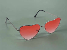 Load image into Gallery viewer, Heart Shape Heart Sunglasses Retro Vintage Silver Frame Pink Lenses