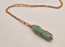 Load image into Gallery viewer, Elegant Gold Wire Wrapped Green Aventurine Point Necklace - Stunning Gift