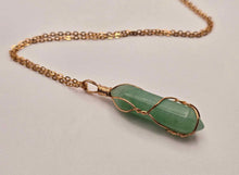 Load image into Gallery viewer, Elegant Gold Wire Wrapped Green Aventurine Point Necklace - Stunning Gift
