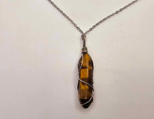 Load image into Gallery viewer, Elegant Silver Wire Wrapped Amazonite Agate Point Necklace - A Stylish Gift for Her