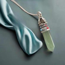 Load image into Gallery viewer, Green Aventurine Healing Crystal Point Necklace