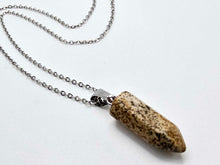 Load image into Gallery viewer, Elegant Picture Jasper Point Necklace - Silver Tone Unisex