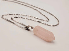 Load image into Gallery viewer, Elegant 18-Inch Silver Tone Rose Quartz Point Necklace - Perfect for Daily Wear