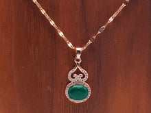 Load image into Gallery viewer, Elegant 18-Inch Rose Gold Necklace with Green Jade Drop Pendant - Perfect Gift for Her