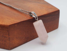 Load image into Gallery viewer, Elegant 18-Inch Silver Tone Rose Quartz Point Necklace - Perfect for Daily Wear