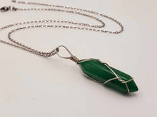 Load image into Gallery viewer, Elegant Daily Wear: Unisex Silver Tone 18-Inch Jade Point Wire Wrapped Necklace