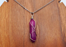 Load image into Gallery viewer, Elegant Silver-Tone Purple Garnet Agate Point Necklace - Perfect Daily