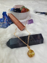 Load image into Gallery viewer, Acrylic Druzy Stone Faux Quartz Pendant Necklace - Geometric Round Charm Delicate Gold-Tone Chain
