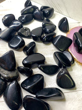 Load image into Gallery viewer, OBSIDIAN TUMBLES