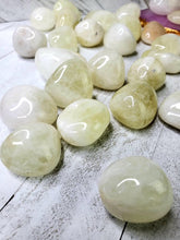 Load image into Gallery viewer, CITRINE (NATURAL LIGHT) TUMBLES