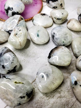 Load image into Gallery viewer, MOONSTONE TUMBLES