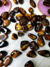 Load image into Gallery viewer, TIGERS EYE TUMBLES