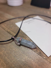 Load image into Gallery viewer, Labradorite Point Necklace Genuine Handmade Leather Necklace