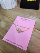 Load image into Gallery viewer, RAW Green Aventurine Healing Crystal Necklace Gold tone