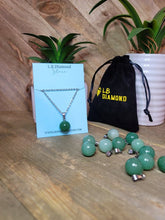 Load image into Gallery viewer, Natural Handmade Crystal Necklace Silver Tone Green Aventurine Healing Crystal Necklace
