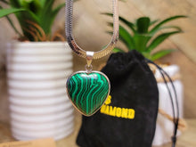 Load image into Gallery viewer, Natural Handmade Crystal Choker Necklace Silver Heart shaped Malachite