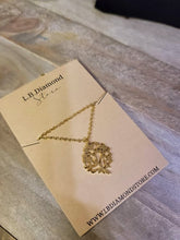 Load image into Gallery viewer, Tree Necklace Beautiful Gift Heart Necklace Love Necklace, Dainty Necklace,,