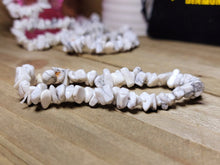 Load image into Gallery viewer, Howlite Natural Healing Bracelet Chip Bracelet Natural Handmade bracelet