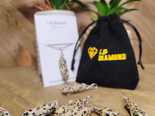 Load image into Gallery viewer, Dalmation Jasper Handmade Point Necklace Silver Tone