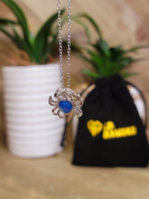 Load image into Gallery viewer, Trendy Crab Necklace -Silver tone - Gift for her