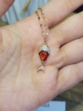 Load image into Gallery viewer, Daily Necklace: 18-Inch Carnelian Necklace with Stylish Fish Pendant - Perfect Gift for Her