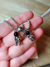 Load image into Gallery viewer, 2 PC Set I love you Astronauts necklace Set Couple's GIFT