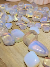 Load image into Gallery viewer, ONE OPALITE TUMBLED STONE