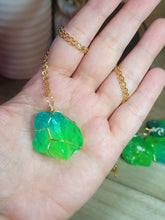 Load image into Gallery viewer, Natural Crystal Necklace Ombre Quartz Stone Gift for her Ombre Quartz