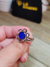Load image into Gallery viewer, Changing Color Mood Stone Adjustable Ring | Cute trending Mood Ring Sunflower