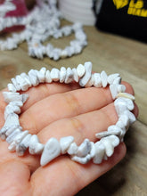 Load image into Gallery viewer, Howlite Natural Healing Bracelet Chip Bracelet Natural Handmade bracelet