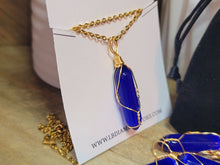 Load image into Gallery viewer, Natural Cat eye Point Necklace Blue Colored Handmade Pendant