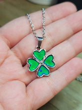 Load image into Gallery viewer, Changing Color Mood Stone Necklace Heart Necklace Mood