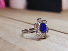 Load image into Gallery viewer, Changing Color Mood Stone Adjustable Ring | Cute trending Mood Ring Sunflower