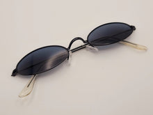 Load image into Gallery viewer, Popular Fashion Small Oval Women Luxury Sunglasses Vintage Punk
