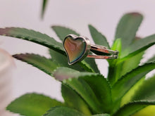 Load image into Gallery viewer, Changing Color Mood Stone Adjustable Ring | Cute trending Mood Ring Sunflower