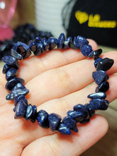 Load image into Gallery viewer, Blue Sandstone Natural Healing Bracelet Chip Bracelet Natural Genuine Crystals