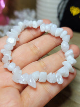Load image into Gallery viewer, Moonstone Healing Bracelet Chip Bracelet Natural crystal Bracelet