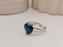 Load image into Gallery viewer, Changing Color Mood Stone Adjustable Ring | Cute trending Mood Ring Sunflower