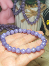 Load image into Gallery viewer, Handmade Purple Kunzite Bracelet Powerful Bracelet 8mm Healing Energy Crystal