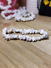 Load image into Gallery viewer, Howlite Natural Healing Bracelet Chip Bracelet Natural Handmade bracelet