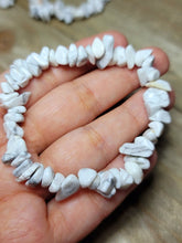 Load image into Gallery viewer, Howlite Natural Healing Bracelet Chip Bracelet Natural Handmade bracelet